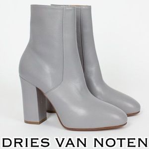 Never worn - Dries Van Noten Gray Leather Ankle Boots sz 41